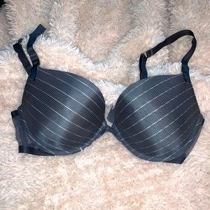 VS Very Sexy push up